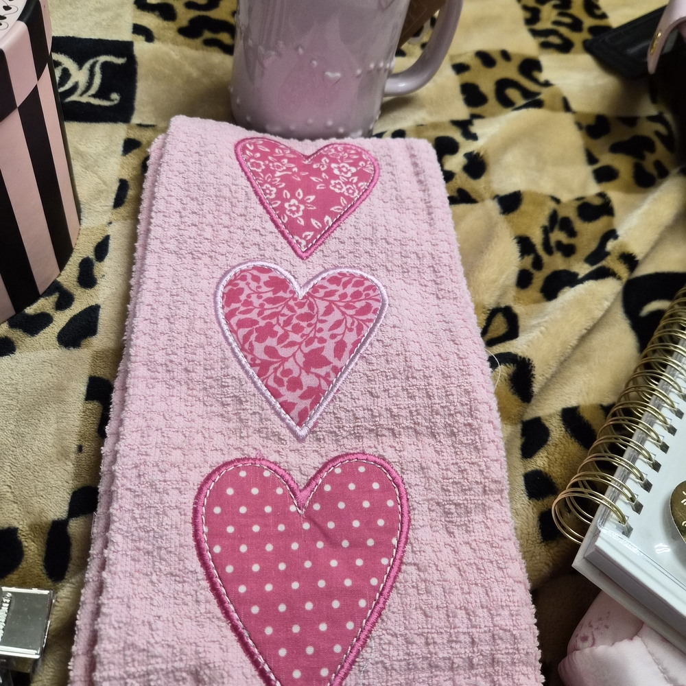 Nicole Miller Pink Heart Accent Kitchen Towels